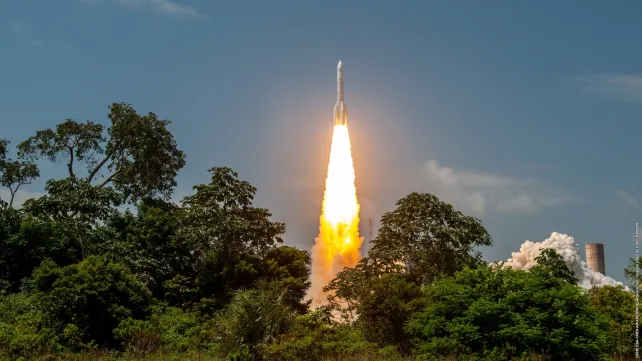 IMAGE-PRESS-Ariane 64 AE-0098367-HR.webp