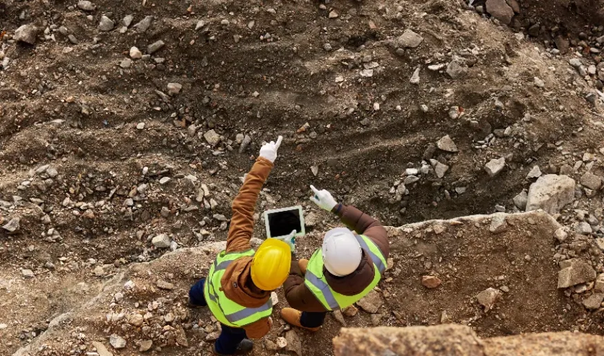 Connectivity for mining