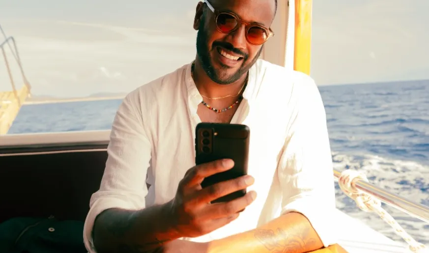 Connectivity for cruise and ferry