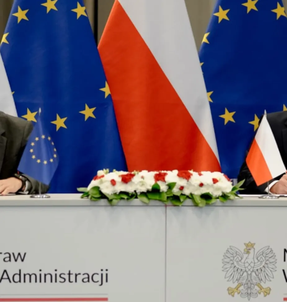 Image-Press-Poland-MOU-IRIS2.webp