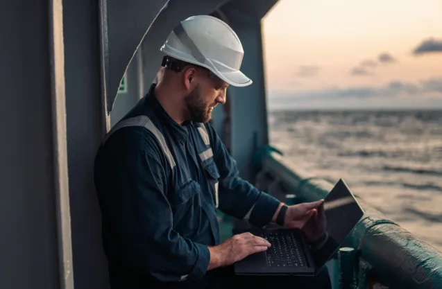 Connectivity for maritime