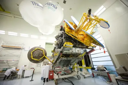 EUTELSAT 36B satellite in the clean room