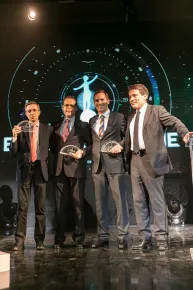 Duilio Giammaria, président du jury, avec les finalistes du Prix du Meilleur Programme aux Eutelsat TV Awards 2015