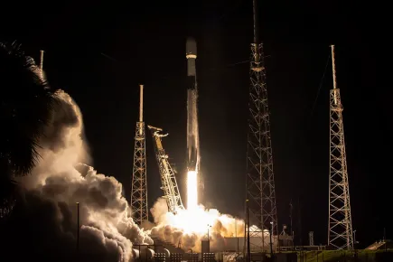 Launch of HOTBIRD 13F satellite on board a SpaceX Falcon 9 rocket from Cape Canaveral