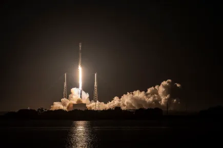 Launch of HOTBIRD 13G satellite on board a SpaceX Falcon 9 rocket